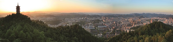 1752141205314065309.jpg 5遵义汇川全景.jpg