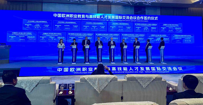 1749781757428079808.jpg 12-QD_副本.jpg