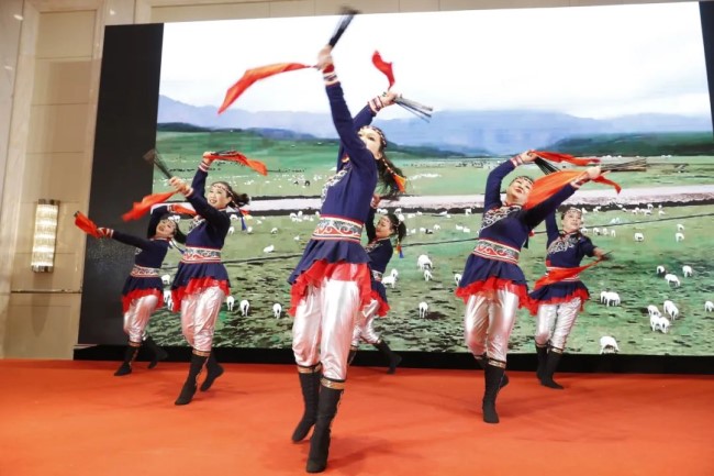 1737611941759091575.jpg 640 (6).jpg