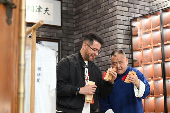 1748331504851002908.jpg 681cc90ba310a04a96780479.jpg