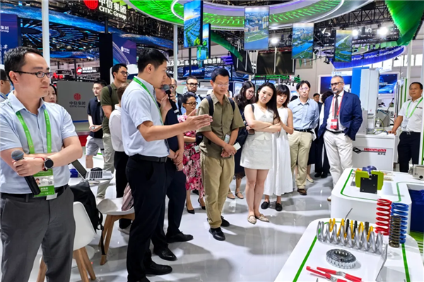 1753147673238042927.png 图片2_副本.png