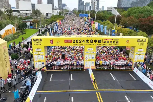 1732069273574095119.jpg 2042309964139299177.jpg