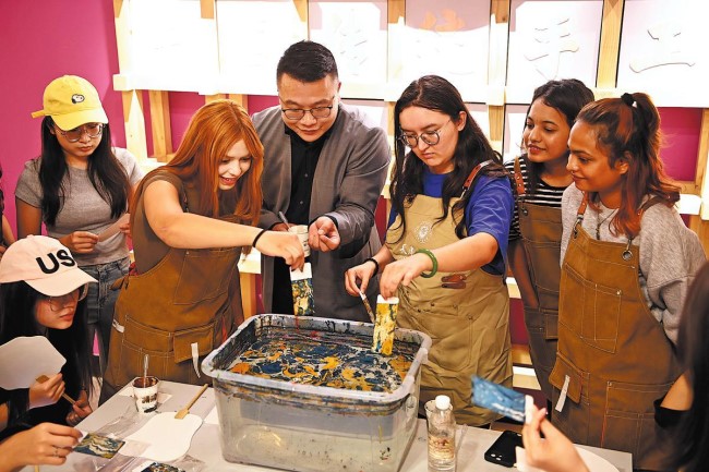 1749605900936029165.jpg 683e4d05a310a04a9679928f.jpg