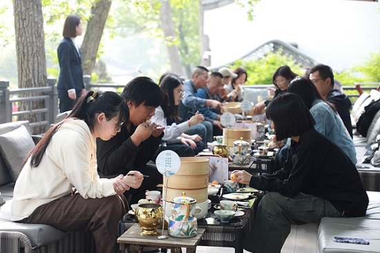 1745722413152026632.jpg 0F4A7985-3593658179.jpg