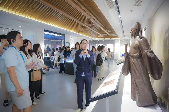 1747820064118024324.png 图片2.png