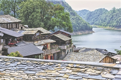 1753153595655098450.jpg 贵阳镇山村:石板建筑的博物馆.jpg