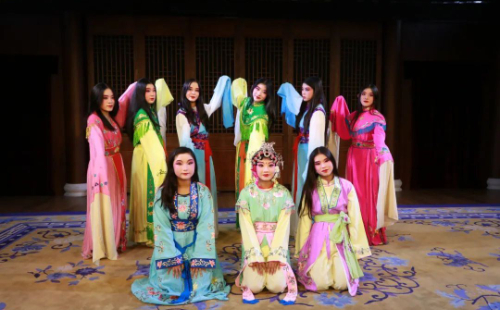 1754456364941068584.jpg Quzhou US Drama.jpg