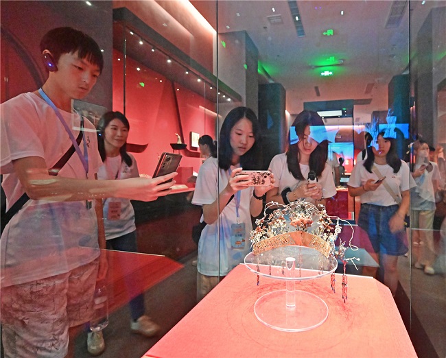 1755582749544045637.jpg 19b31a7f-29d9-4106-8aa2-4e27d1b28cd3_l.jpg