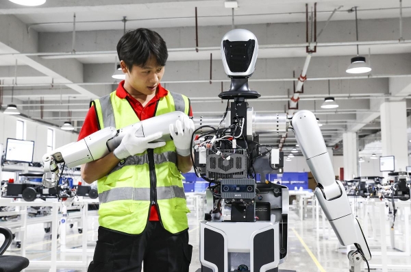 1756976495199081064.jpg 4.jpg