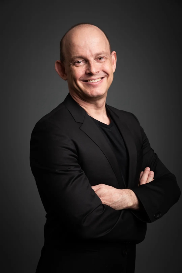 1760081840699044529.jpg 18.jpg