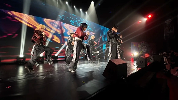 1764667056051038436.jpg 48.jpg