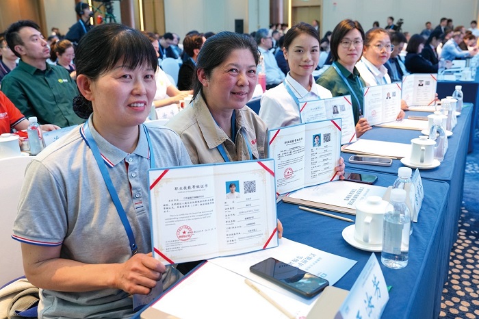 1767756862568082152.jpg 2.jpg