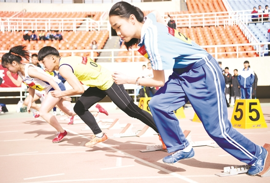 Baotou teens compete in track and field championship