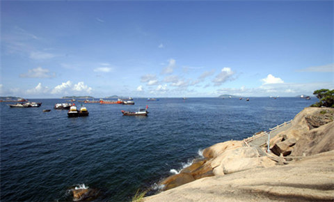 Dong'ao, Wailingding islands near quality-level peak