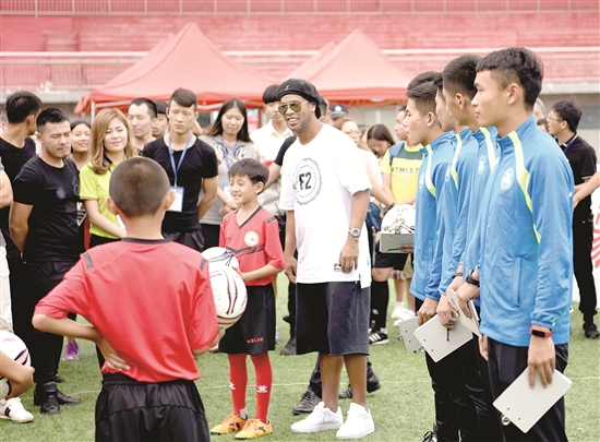 International soccer festival opens in Baotou