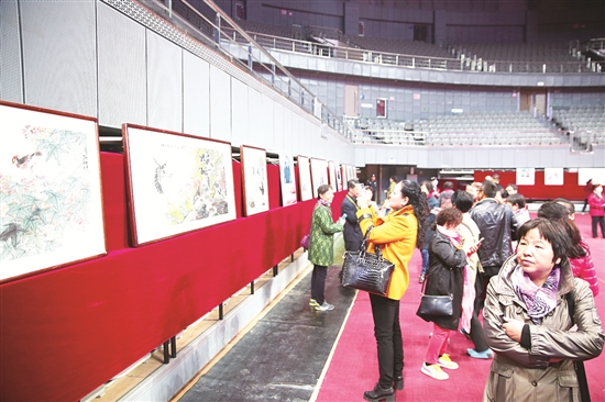 Chinese paintings shine at Baotou exhibition
