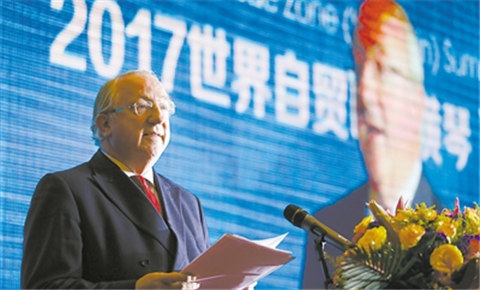 Young and old free trade zones share ideas in Zhuhai 