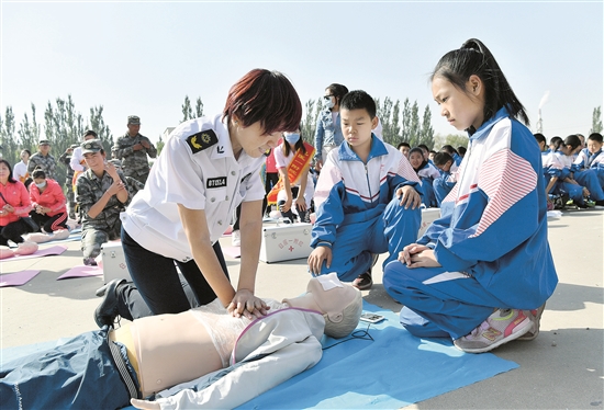 Baotou holds first aid training