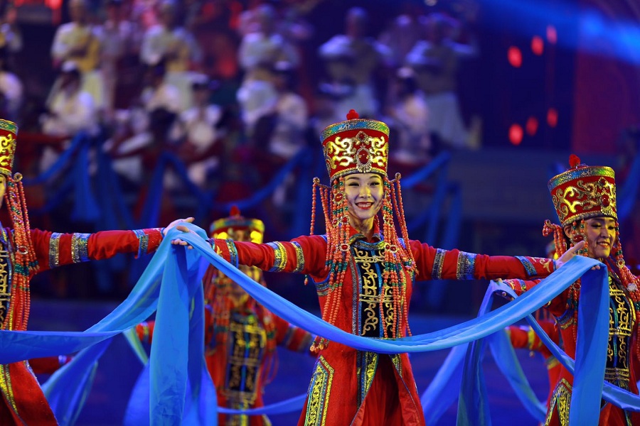 Cross-culture gala delights Inner Mongolia 
