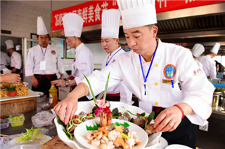 Lushunkou hosts 3rd Seafood Festival