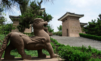 Yangzhou Museum of Guangling King's Tomb in Han Dynasty