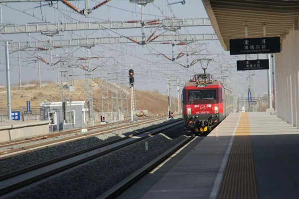 Ordos operates new railway line