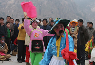 Intangible cultural heritage inheritors in Yantai gain national recognition