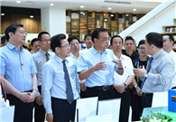 Premier Li calls for faster economic upgrade