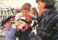 Sino-US ties at 'vital stage', president says 