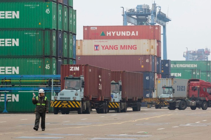Port deal to boost Yangtze cargo trade