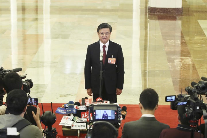 Ministers meet the media (II): Highlights