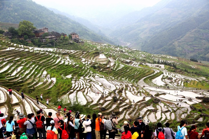 China to ensure safe, organized holiday season