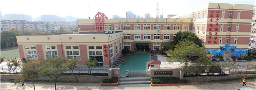 青岛同安路小学 (1).jpg