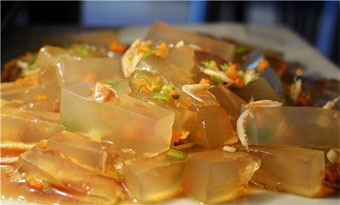 Qingdao bean jelly (青岛凉粉/Qingdao Liang Fen)