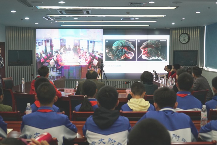Students inspired by Chinese unmanned submersible