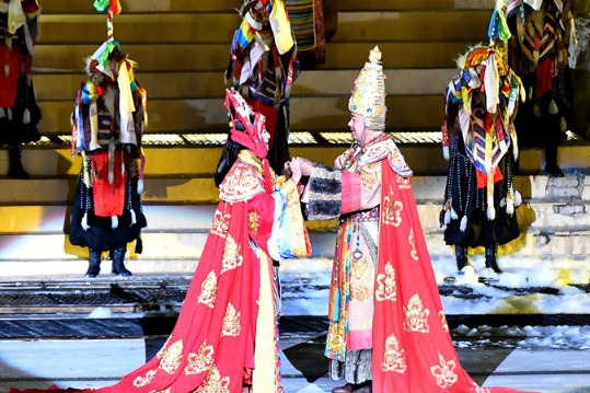 Opera on ancient princess benefits Tibet herdsmen