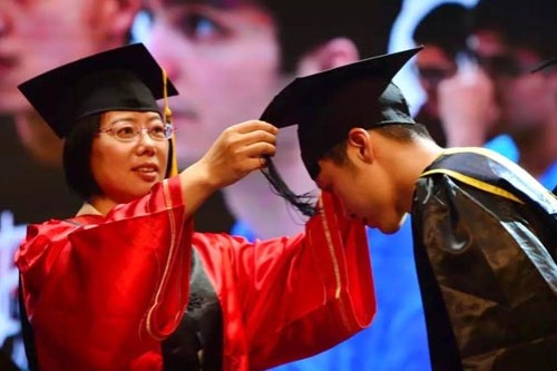 Wenzheng College enjoys degrees of success