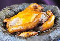 Steamed Chicken in Soup (火踵全鸡 Huo Zhong Quan Ji)