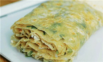Pancake Rolled With Yau Char Kwai （煎饼果子 jianbingguozi）
