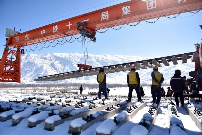 Sichuan-Tibet Railway to see high-speed trains at 200 km/h