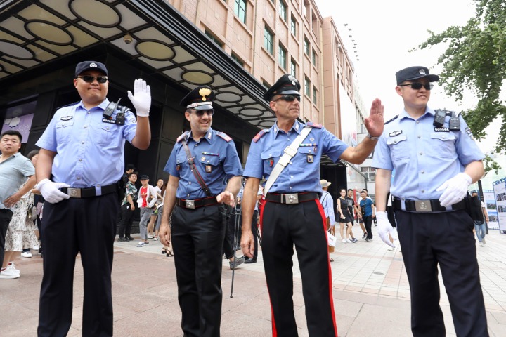 Guangzhou launches first joint police patrol with Italy