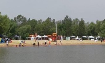 Free sandy beaches opened to public in Harbin