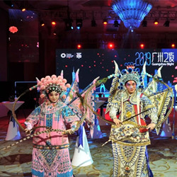 Global guests at Summer Davos treated to Guangzhou culture and cuisines