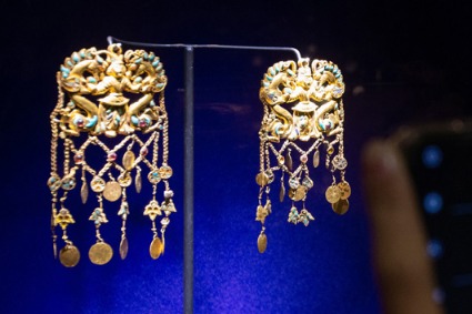 'Golden Afghanistan': Ancient treasures on show in Nanjing