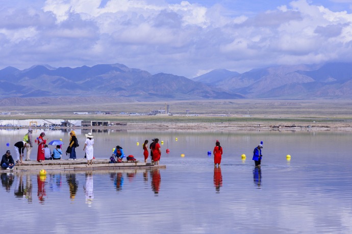 New tourist park to open at China's Chaka Salt Lake