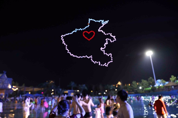 Dazzling drone show celebrates Henan culture
