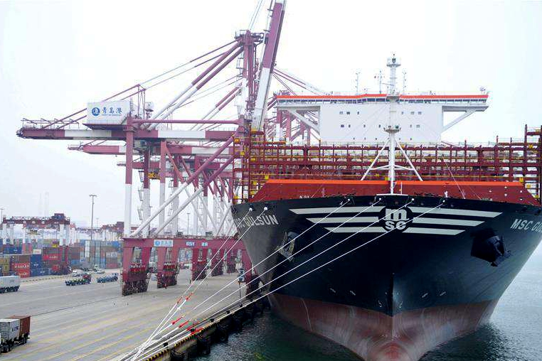 MSC Gulsun helps Qingdao Port set new record