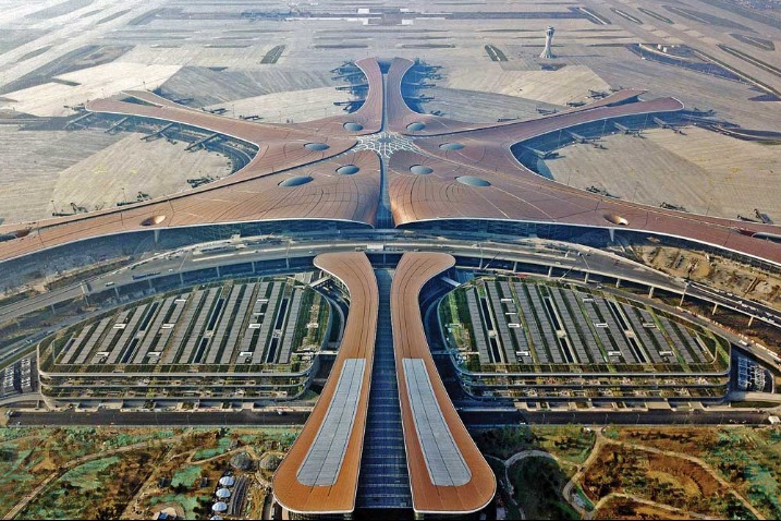 Beijing's new int'l airport witnesses first full-scale test run