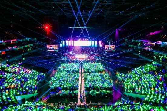 Virtual concert in Shanghai attracts 10,000 audience members
