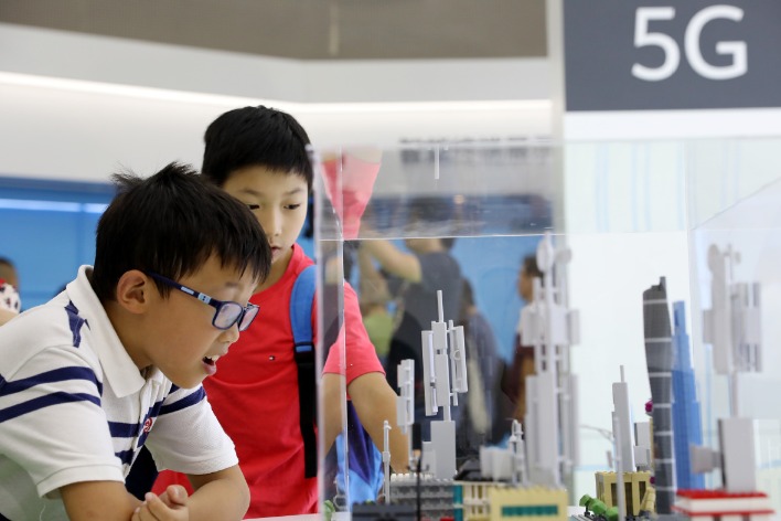 Huawei in top place for 5G base station shipments